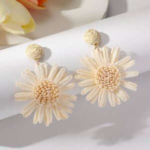 White Sunflower Earring