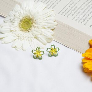 Green Flowers Earring