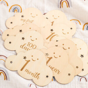 Cloud-Shaped Baby Milestone Cards – Cute Photo Props for Newborn Memories